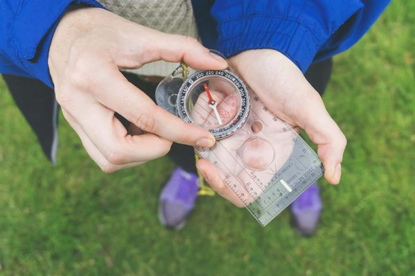 Quelle croisière propose des excursions pour découvrir les temples bouddhistes en Birmanie?